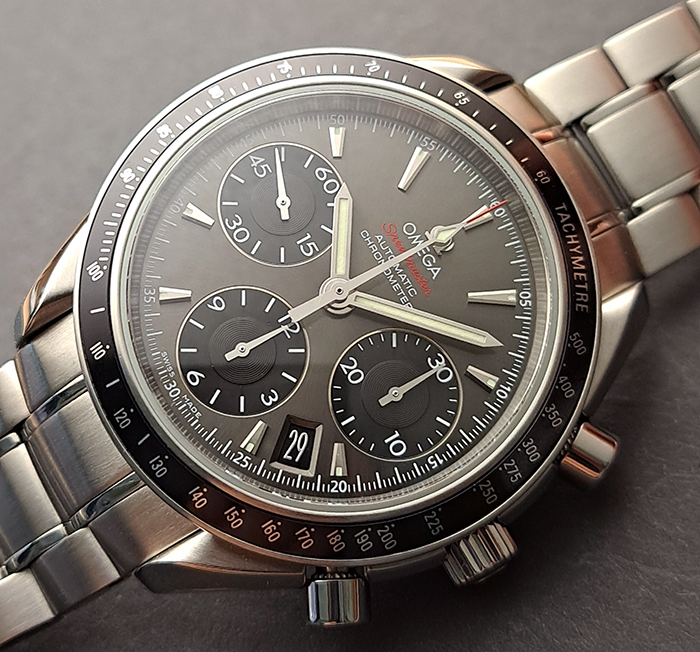 Omega Speedmaster Date Chronograph Ref. 323.30.40.40.06.001